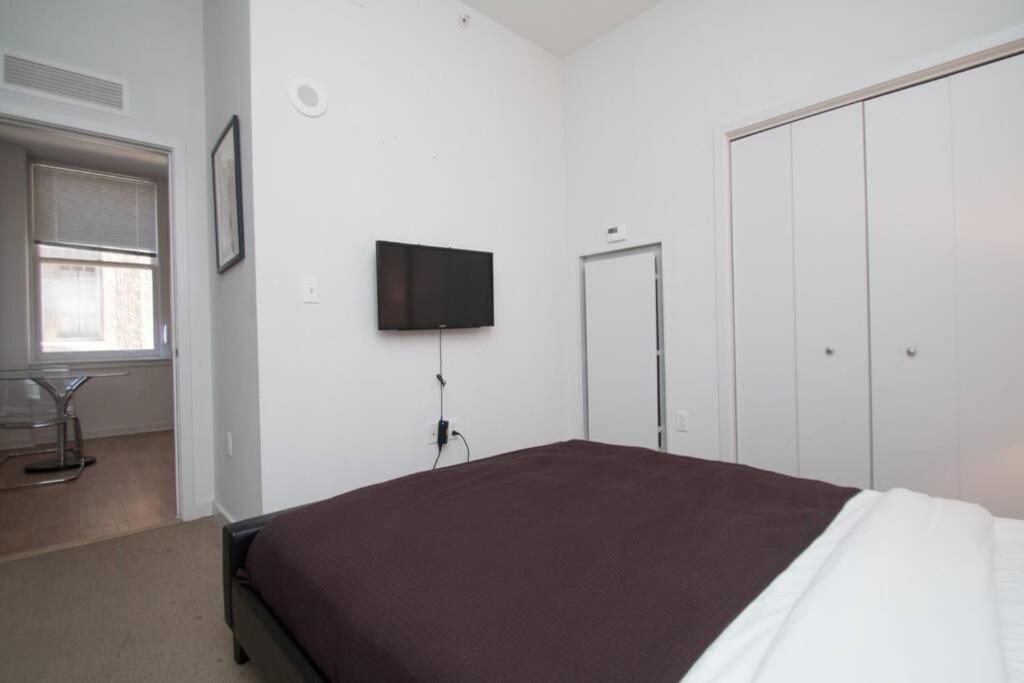 Апартаменты Newly Renovated 2Br 2Ba 1000Ft The Arch, Doorman Филадельфия Экстерьер фото